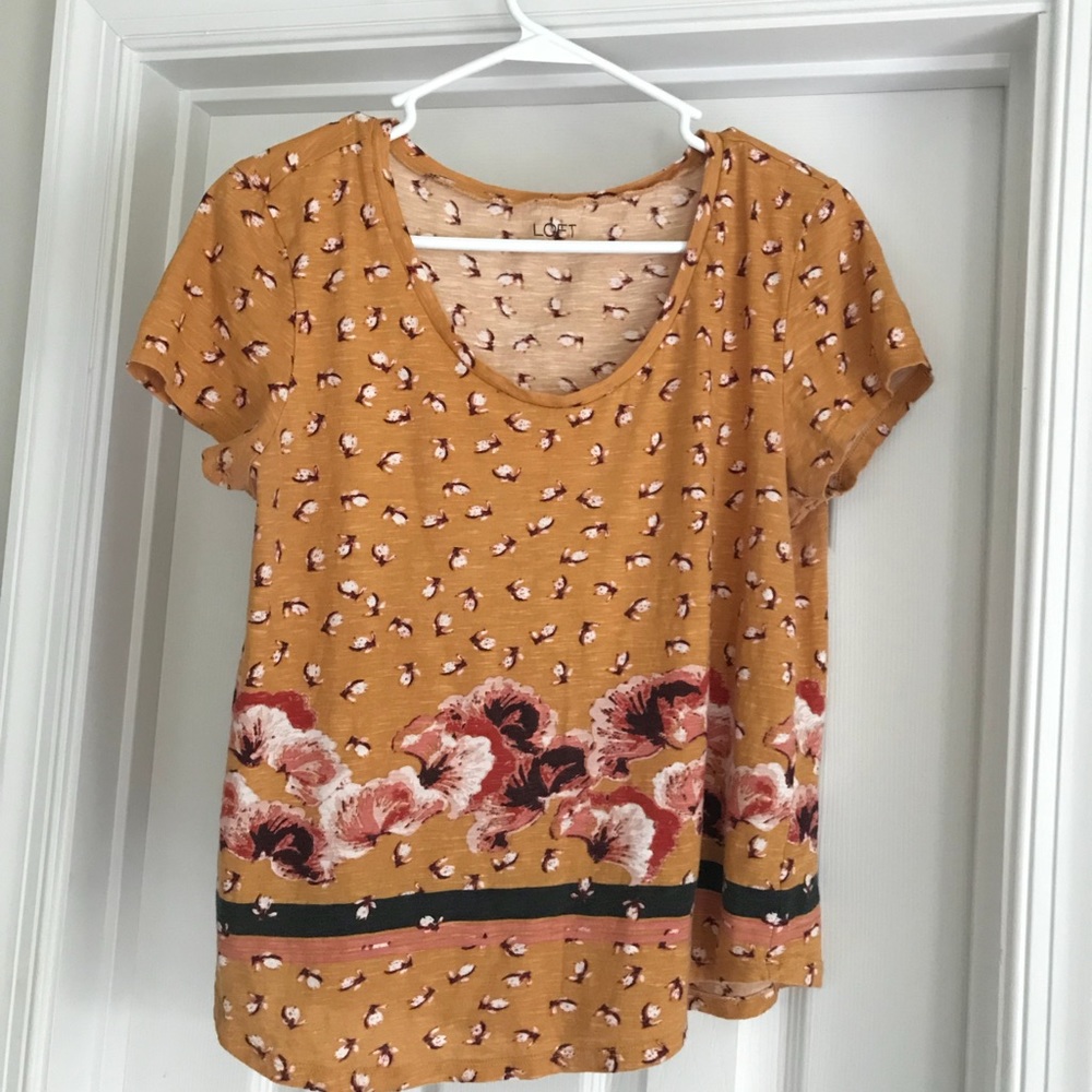 Cute top! - Picture 2 of 2